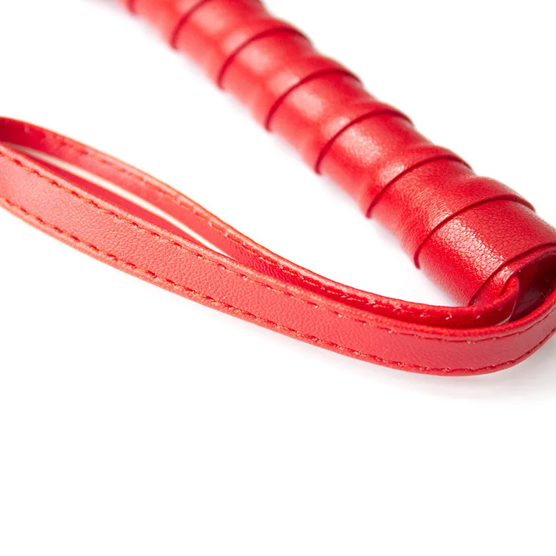 Slave Whip Adult Games BDSM Bondage Sex Toys for Woman Cockring Flogger Paddle Bdsm Spanking Bondage Restraints Whips Sex Games cb5feb1b7314637725a2e7: Black|Red